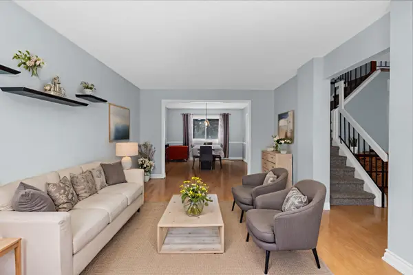 70 Lillian CRES, Barrie, ON L4N 5H7