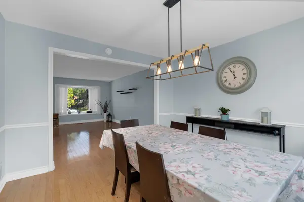 70 Lillian CRES, Barrie, ON L4N 5H7