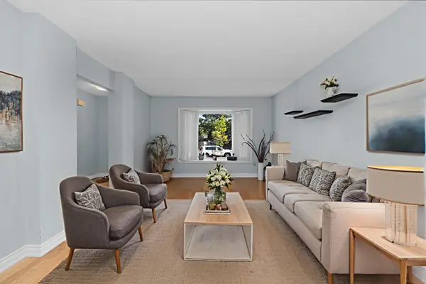 70 Lillian CRES, Barrie, ON L4N 5H7