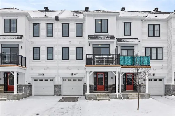 667 Cygnus ST,  Barrhaven,  ON K2J 7B3