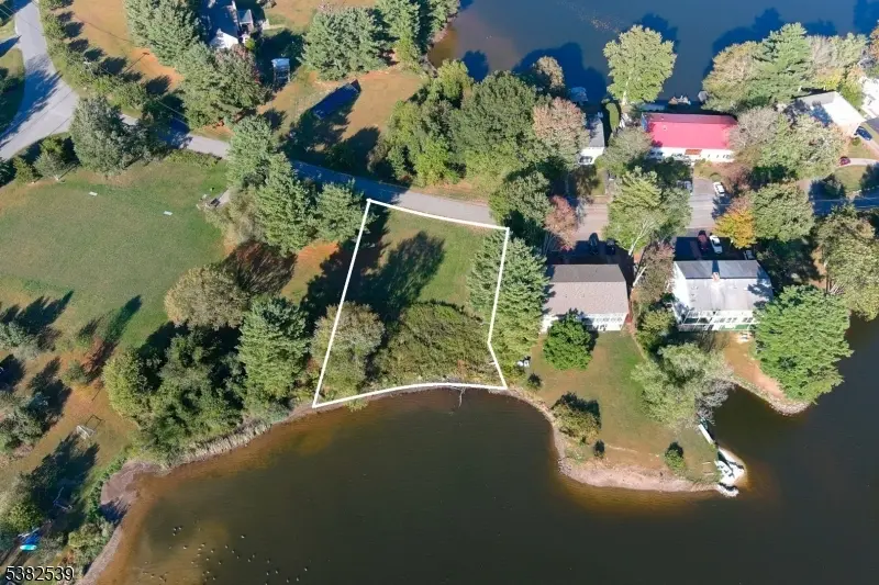 104 NO Shore Pt, Montague Twp., NJ 07827