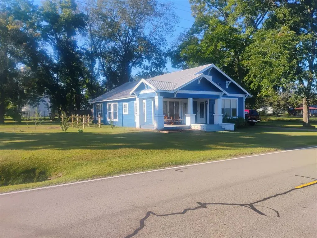 510 US Business Highway 82, Avery, TX 75554