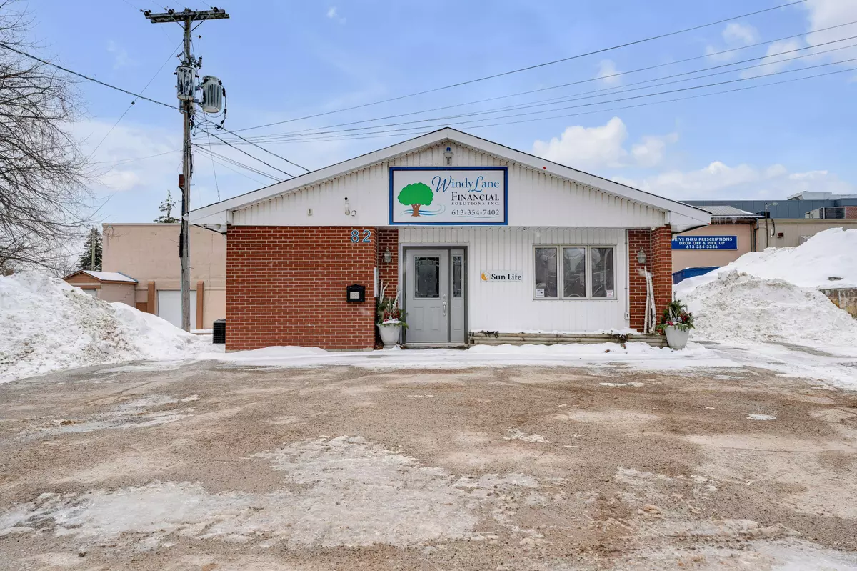Greater Napanee, ON K7R 1N2,82 Centre ST