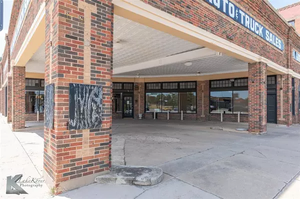 Abilene, TX 79602,1305 S 1st Street