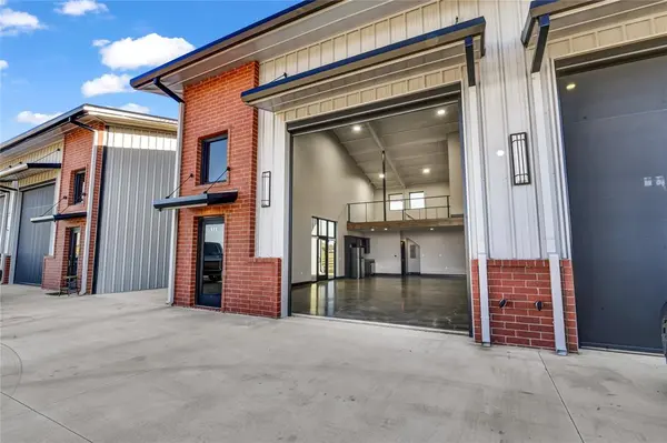 Weatherford, TX 76087,107 Winners Circle #111