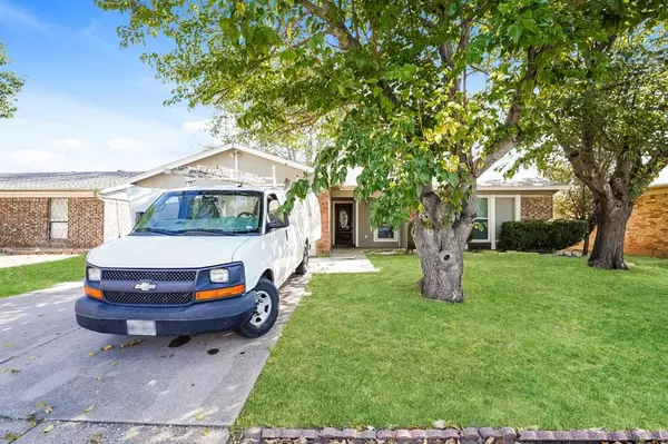 Watauga, TX 76148,6104 Skylark Lane