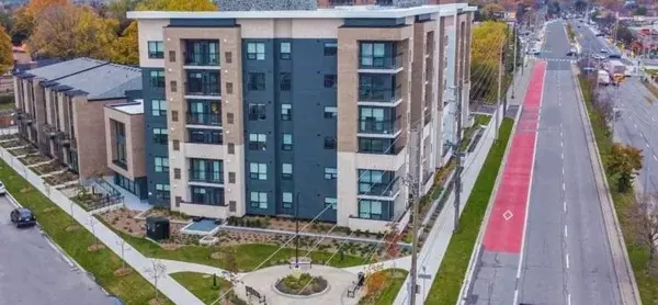 1 FALAISE RD #421, Toronto E10, ON M1E 2N6