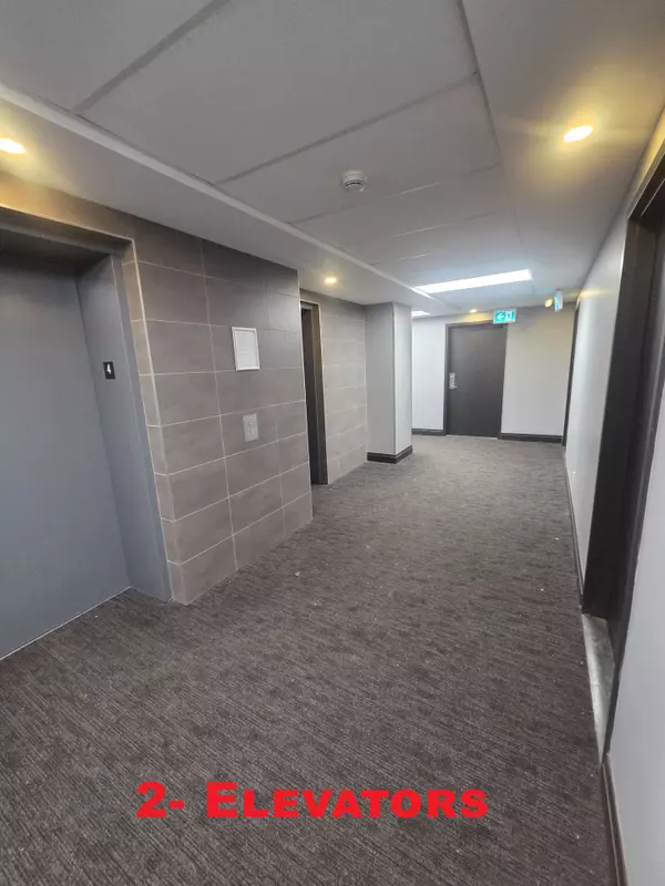 Toronto E10, ON M1E 2N6,1 FALAISE RD #421