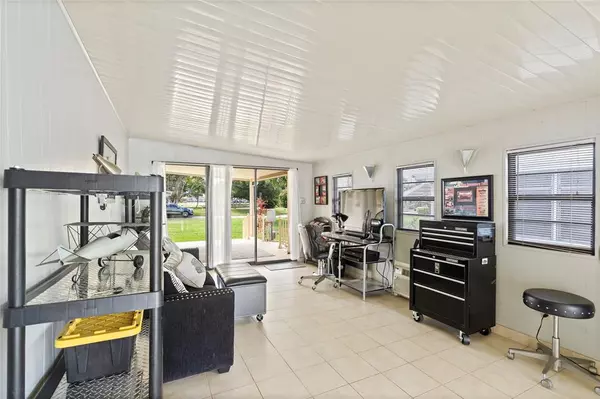 Deerfield Beach, FL 33064,202 NW 52nd St