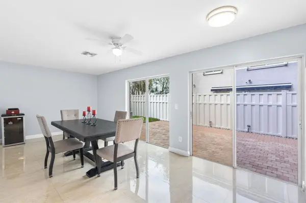 Plantation, FL 33324,9918 NW 2nd Ct