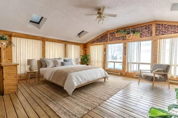 Tay, ON L0K 1R0,163 Patterson BLVD