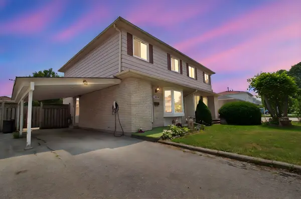 2616 Widemarr RD, Mississauga, ON L5J 1M3