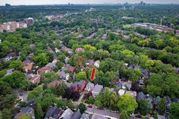 Toronto W02, ON M6P 2T8,164 Quebec AVE #B