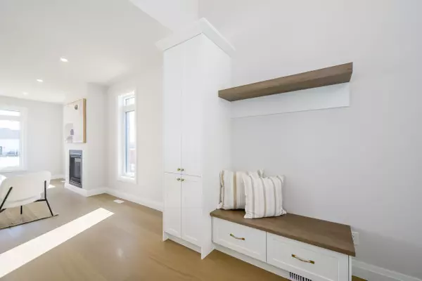 Middlesex Centre, ON N0L 1R0,75 Allister DR