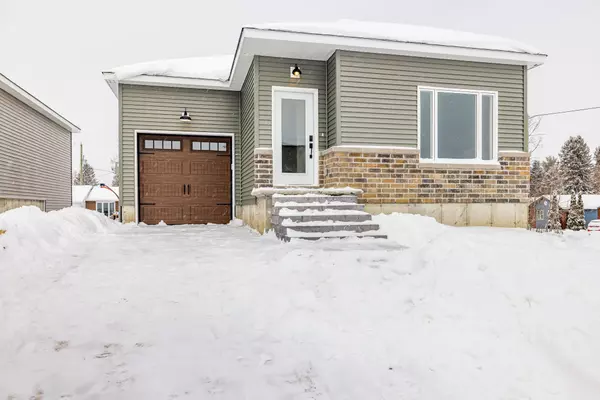 North Grenville, ON K0G 1J0,99 Alma ST W