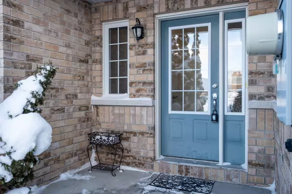 Belleville, ON K8P 0B2,8 Ava CT