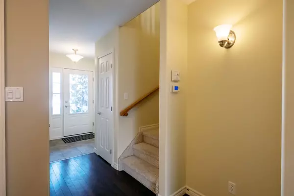 Belleville, ON K8P 0B2,8 Ava CT