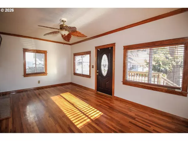 Portland, OR 97266,6113 SE 89TH AVE