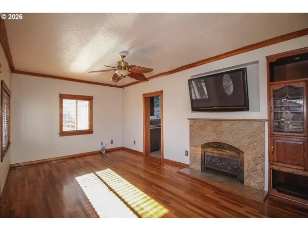 6113 SE 89TH AVE, Portland, OR 97266