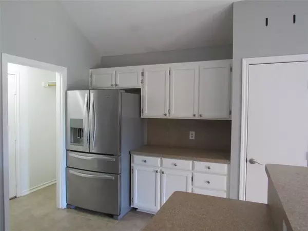 Lacy Lakeview, TX 76705,105 Wildcat Drive