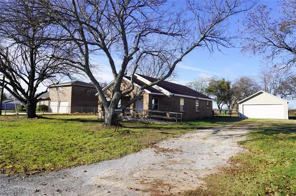 7498 State Highway 175, Montague, TX 76251