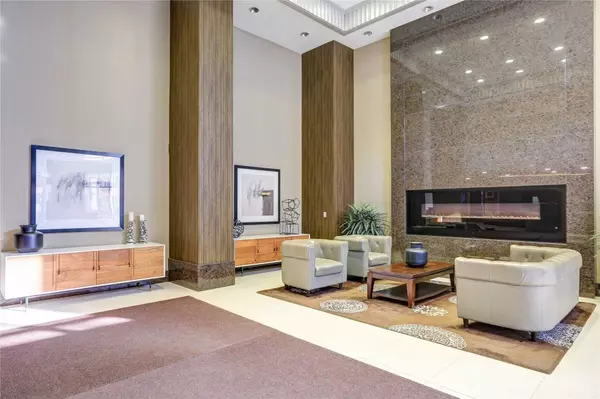 Toronto C01, ON M5V 1B5,21 Grand Magazine ST #210