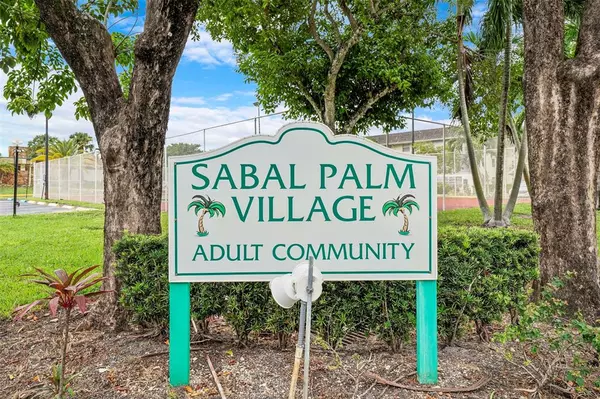 Tamarac, FL 33319,4980 E Sabal Palm Blvd #330
