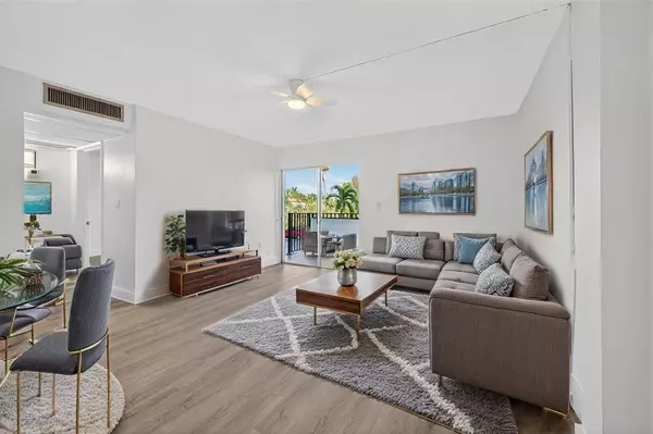 Miami, FL 33145,2465 SW 18th Ave #3206