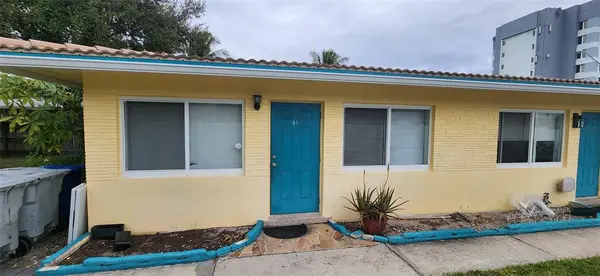 35 NE 20th Ave ##37, Pompano Beach, FL 33060