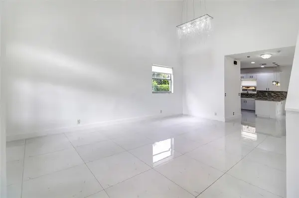 Coral Springs, FL 33071,12693 NW 9th St