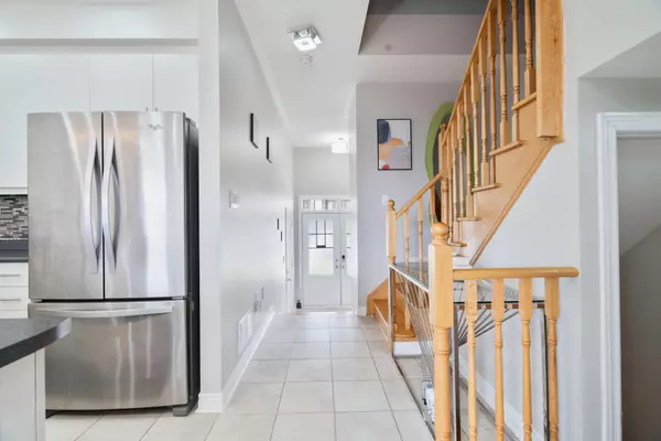 Barrie, ON L4N 6R6,56 Snelgrove CRES