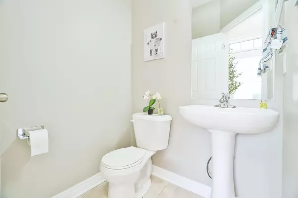 Barrie, ON L4N 6R6,56 Snelgrove CRES