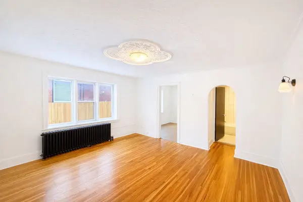 112 Margaret AVE, Kitchener, ON N2H 4H6