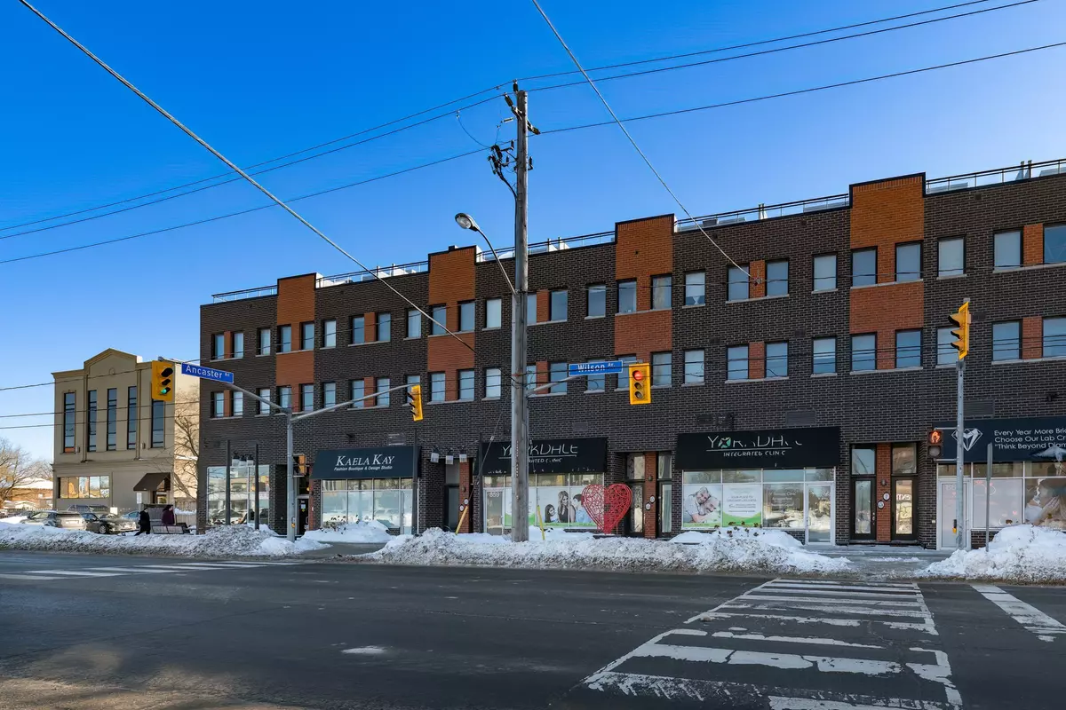 Toronto, ON M3K 0A4,867 Wilson AVE #6B