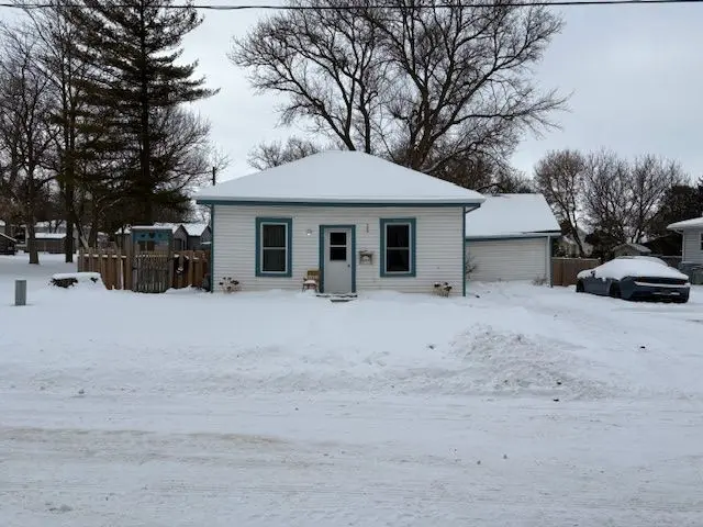 North Middlesex, ON N0M 2K0,269 RICHMOND ST