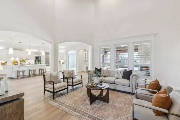 Fort Worth, TX 76179,5829 Lakeside Drive