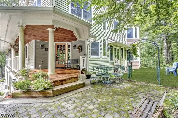 18 Hickory Run Rd, Lebanon Twp., NJ 07830