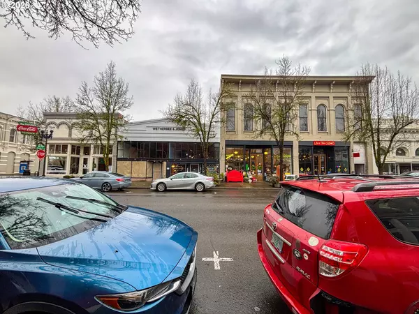 Independence, OR 97351,265 S MAIN ST