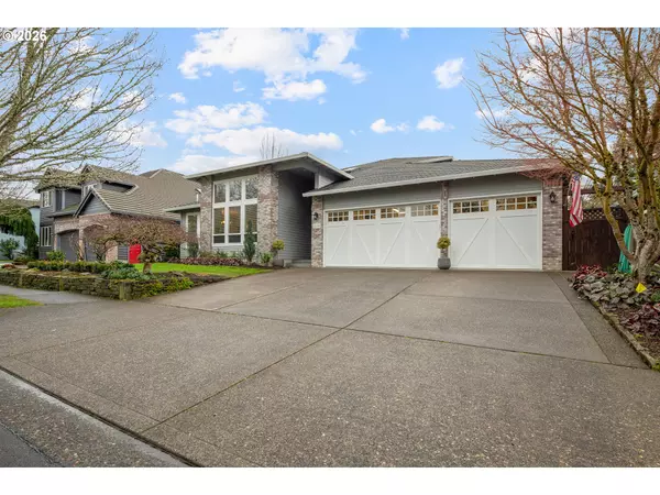 West Linn, OR 97068,2190 RIVER HEIGHTS CIR