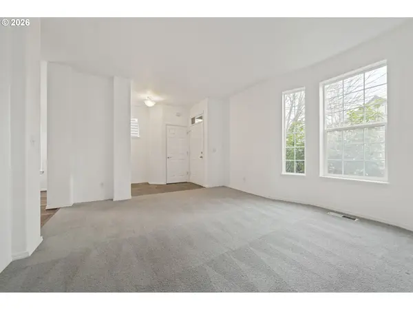 1147 SE LEANDER ST, Hillsboro, OR 97123