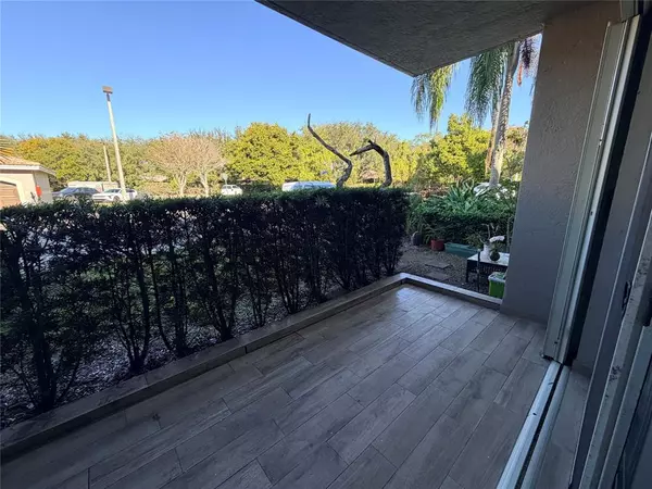 Coconut Creek, FL 33073,5025 WILES RD #101