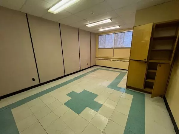 Prescott, ON K0E 1T0,490 Jessup ST W