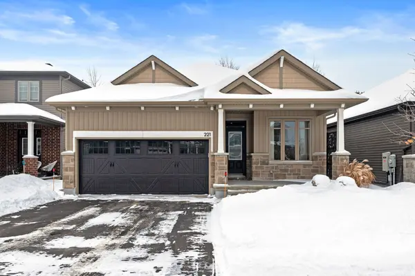 221 Blackhorse DR, North Grenville, ON K0G 1J0