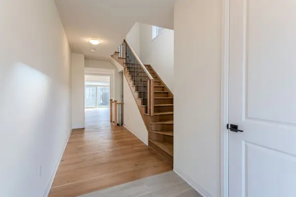 92 Conboy DR, Erin, ON N0B 1T0