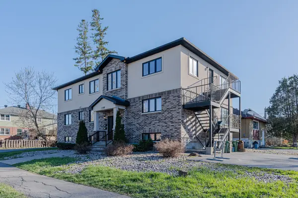 Carlington - Central Park, ON K1Z 8J9,1100 Hollington ST #Level 1