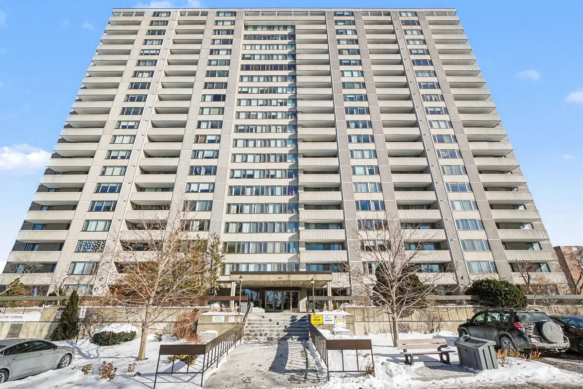 Britannia - Lincoln Heights And Area, ON K2B 5W8,2625 Regina ST #409