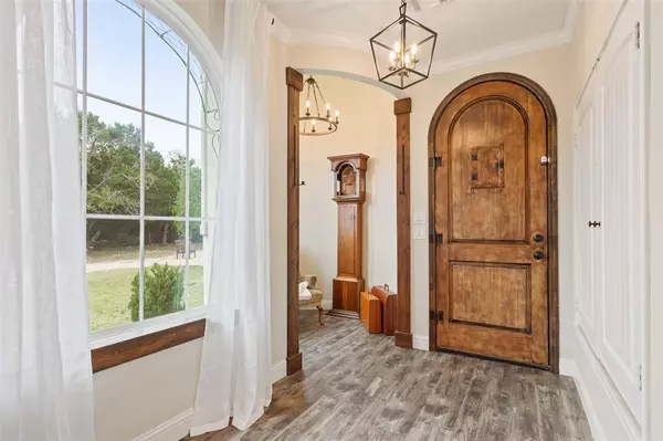 China Spring, TX 76633,566 Benevolence Way