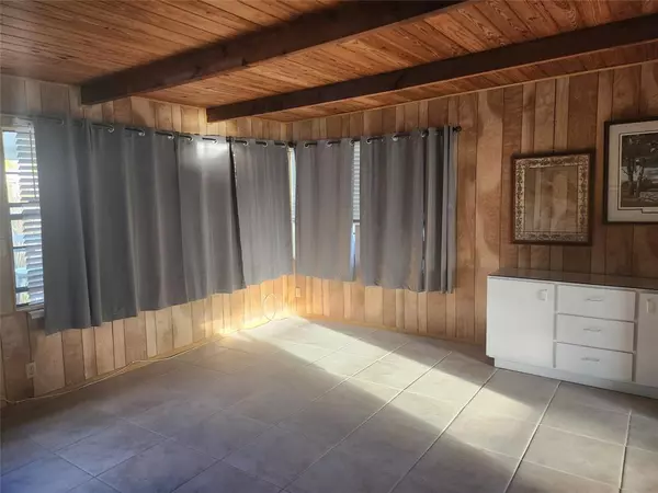 Okeechobee, FL 34974,1079 3rd