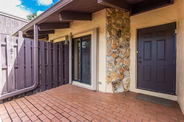 Hollywood, FL 33024,450 Briarwood Cir #2