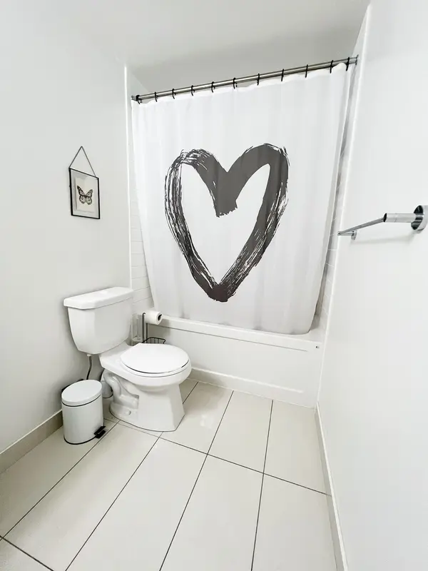 Toronto W08, ON M9Z 4Z6,17 Zorra ST #2004